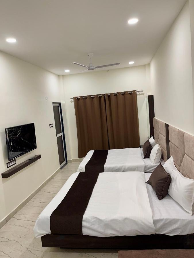Tekri Farms And Retreat Hotel Ujjain Luaran gambar